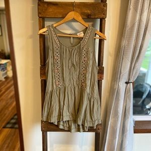 Knox Rose Tank Blouse